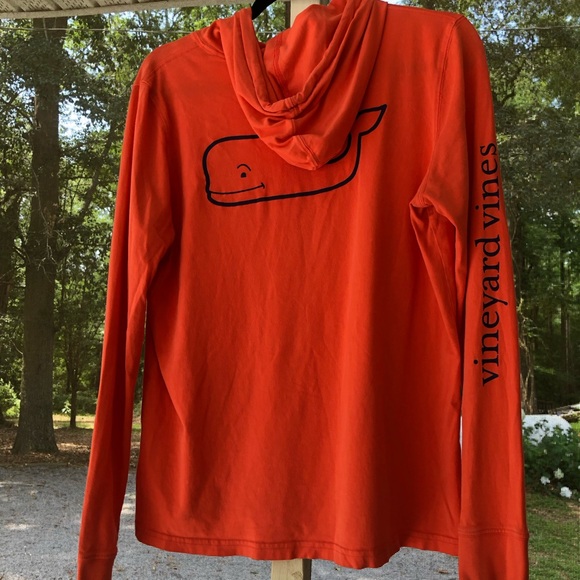 Vineyard Vines tshirt hoodie, coral hoodie, size medium - Picture 7 of 9